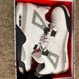 Jordan 4 White Cement (2016)